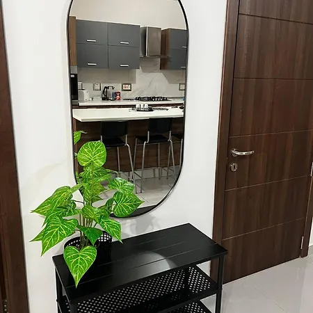 Manor Court-stunning Qawra 2bed By Homely Apartment St. Paul's Bay