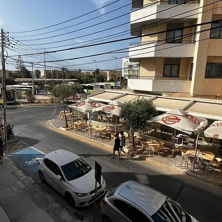 Manor Court-stunning Qawra 2bed By Homely St. Paul's Bay