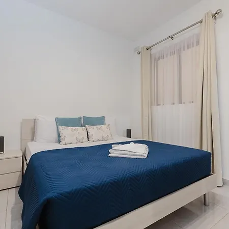 Manor Court-stunning Qawra 2bed By Homely *