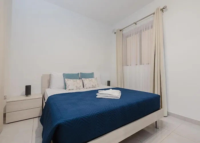 Manor Court-stunning Qawra 2bed By Homely *